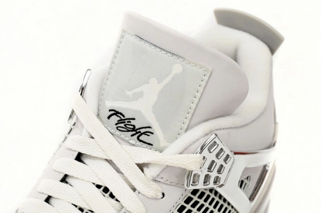 Kick Theory 4 AQ9129-001 WMNS Air Frozen Jordan Moments 0807